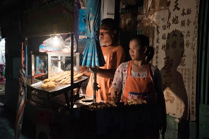 Bangkok Hidden Paths Night Biking Tour with Street-food Meal - Along the Chao Phraya after sunset