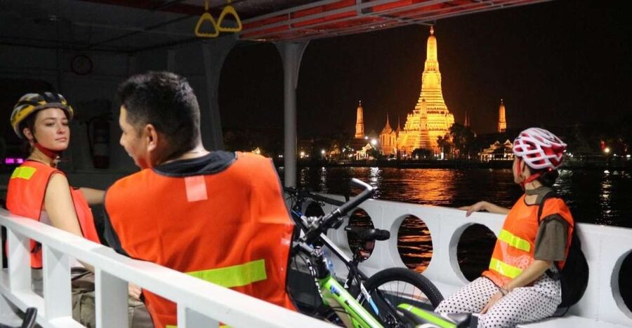 Bangkok: Night Bike Ride and Dinner at a Local Restaurant - Dinner at a local Thai restaurant