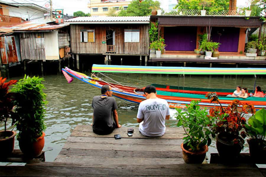 Bangkok’s Past with Local Taste Tour by Bike and Boat - Wat Hongrattanaram and the memory of King Taksin