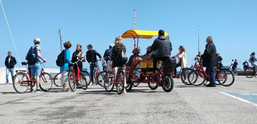 Barcelona: 3-Hour Bike Tour with Spanish Tapas - Why Barcelona Works So Well by Bike