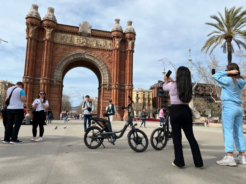 Barcelona: 3-Hour Montjuic Mountain E-Bike Guided Tour - Why Montjuic works so well by e-bike