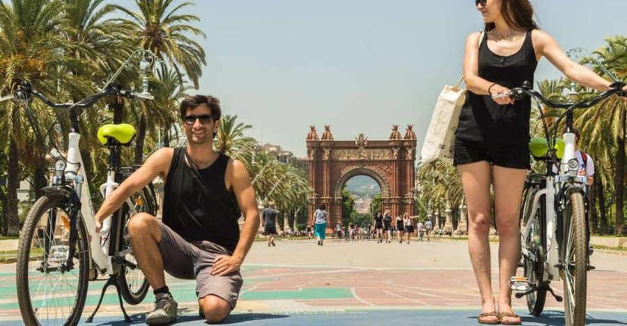 Barcelona: 4-Hour E-Bike Photography Tour - Why an e-bike works so well in Barcelona