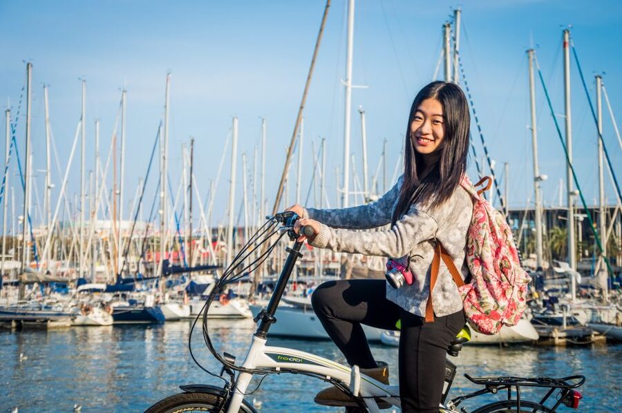 Barcelona: 4-Hour E-Bike Photography Tour - Tapas and a drink at the end