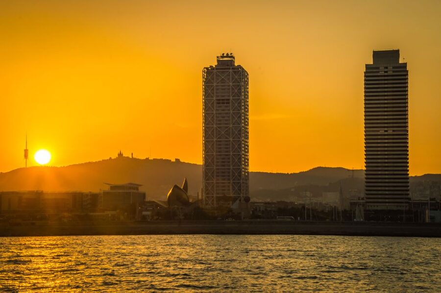 Barcelona: 4-Hour E-Bike Photography Tour - Starting in the Gothic Quarter at Cervantes 5
