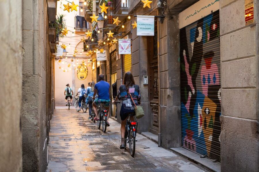 Barcelona: 4-Hour Off-the-Beaten-Track Small Group Bike Tour - The ride: flat streets, parks, and city neighborhoods