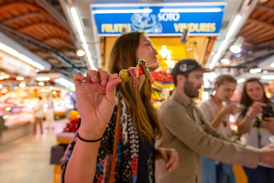 Barcelona: 4-Hour Off-the-Beaten-Track Small Group Bike Tour - Local food stops, with the bill kept separate