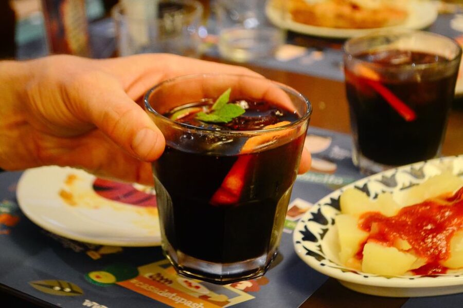 Barcelona Bike Tour by Night with Cava - Key points to know before you book