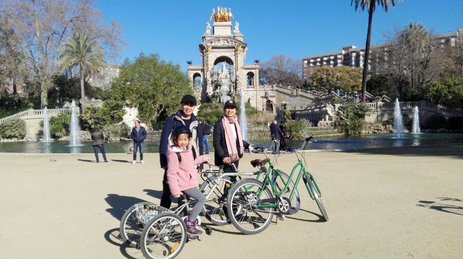 Barcelona: Bike Tour for Families - Along Barceloneta’s golden beach
