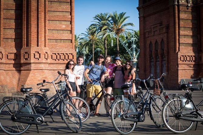 Barcelona City Highlights Bike Tour - Why a bicycle works so well in Barcelona