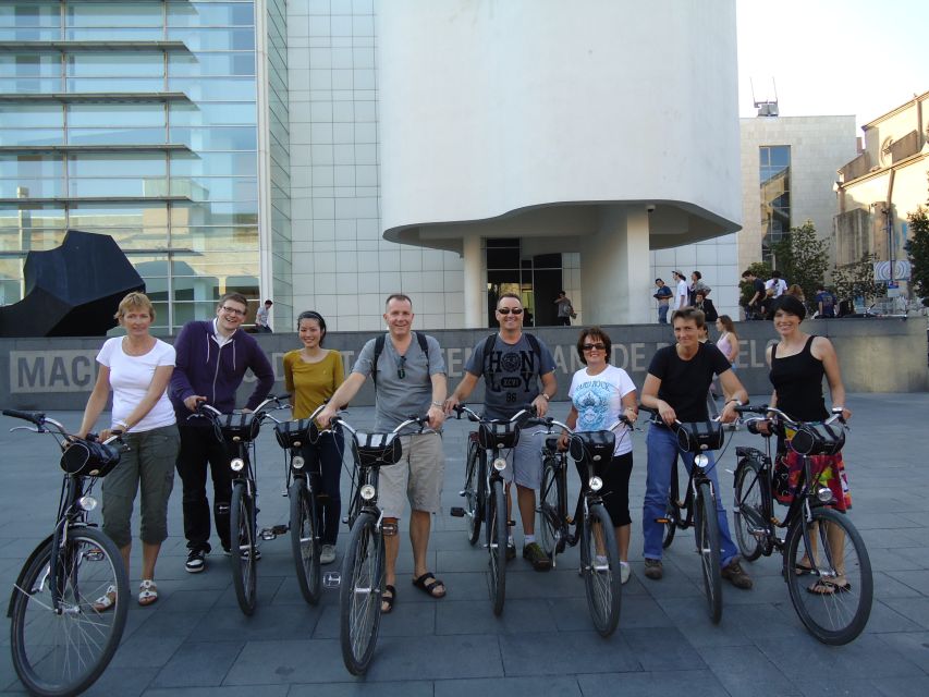 Barcelona Highlights Bike Tour: Cycle along the beach! - Passeig de Gràcia and Gaudí’s grand façades