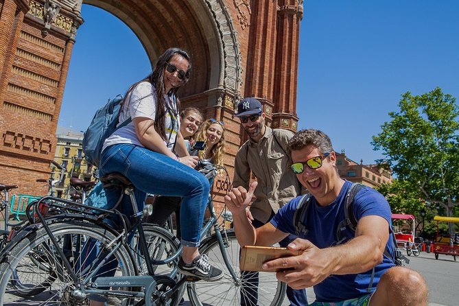 Barcelona Off the Beaten Track Bike Tour - Los Encantes and the industrial side of Poblenou