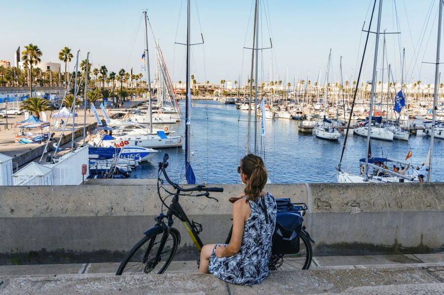 Barcelona: Sagrada Familia or City Tour by Bike or eBike - Practical details that matter