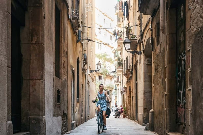 Barcelona: Sagrada Familia or City Tour by Bike or eBike - The 11am route and Gaudí’s Barcelona