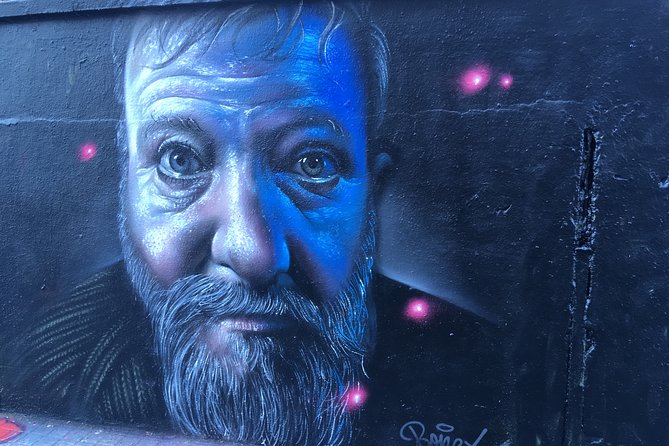 Barcelona Street Art and Graffitti Bicycle Tour - Should you book the Barcelona street-art bike tour?
