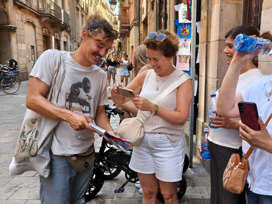 Barcelona: Top-Rated Bike or E-Bike Tour with Local Guide - Why a bike is a smart first look at Barcelona