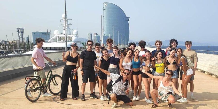 Barcelona: Top-Rated Bike or E-Bike Tour with Local Guide - Is $33 good value for Barcelona?