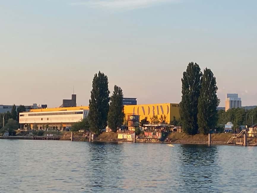 Basel: Fancy a bike tour through 3 countries in 60 minutes? - Crossing into France at the Canal de Huningue