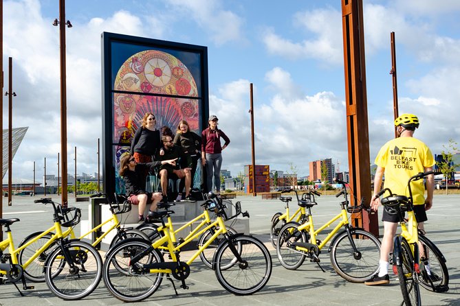 Belfast Bike Tours - From Queen’s University to Belfast City Hall
