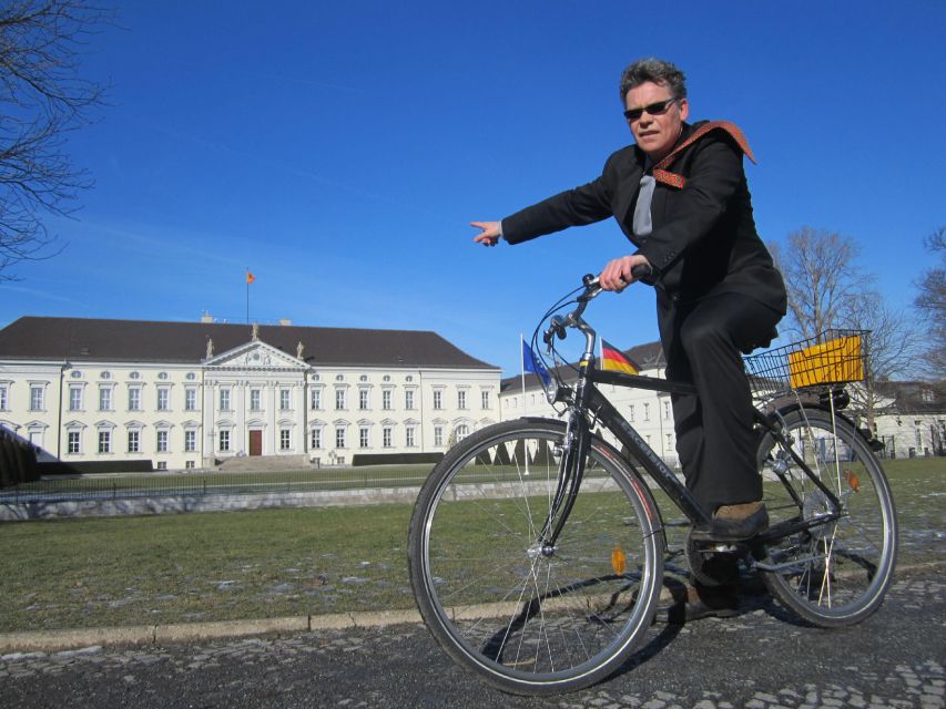Berlin: 48-Hour or 72-Hour Bike Rental - Treptower Park and a greener side of Berlin