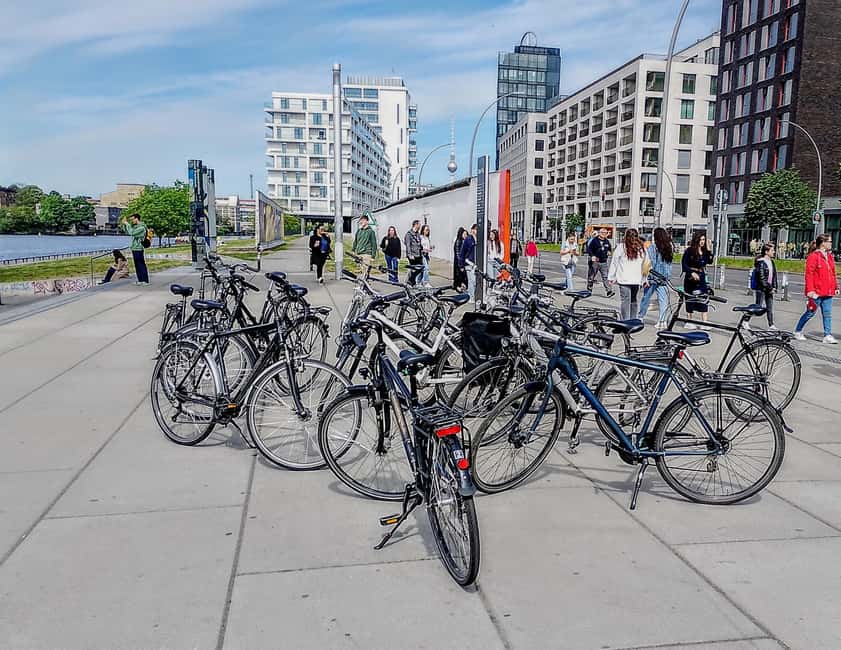 Berlin: From East to West & Wall Tour by Bike with a Guide - Berlin Palace and Museum Island