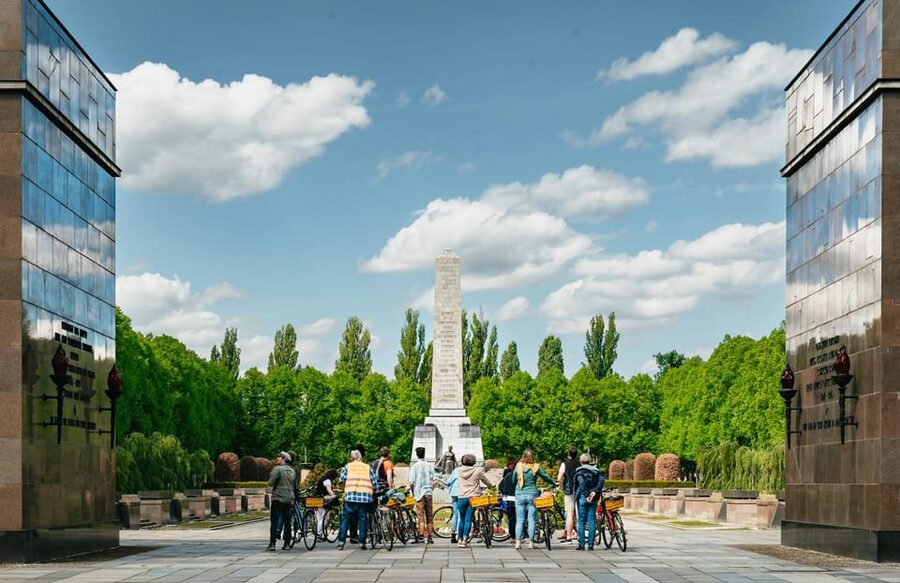 Berlin: Green City Guided Bike Tour - Mauerpark, where history meets neighborhood life