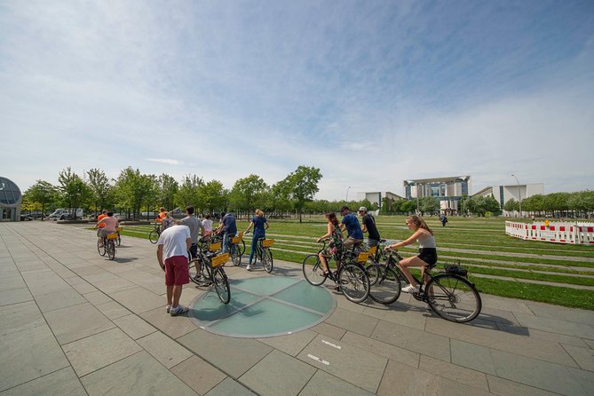 Berlin Highlights Sightseeing Bike Tour in Small Groups - Checkpoint Charlie and the city’s divided past