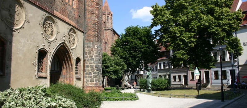 Berlin: Top secret bike tour and hidden gems of the city - Key points before you book
