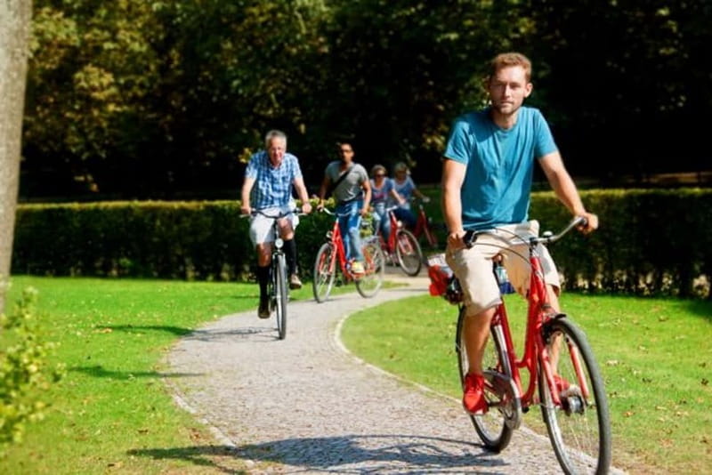 Berlin: Top secret bike tour and hidden gems of the city - Gas lamps, public art, and a ballroom