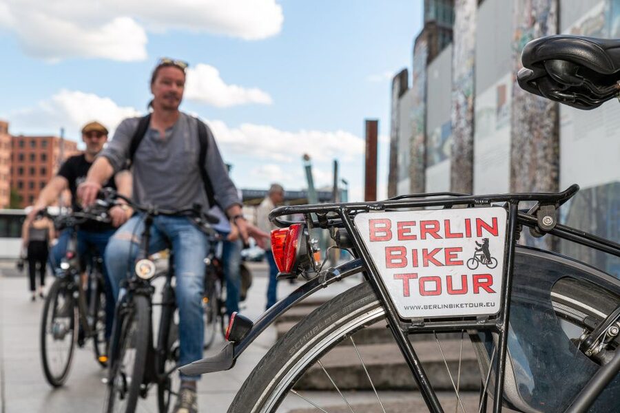 Berlin Wall History Small Group Cycling Tour - Why starting at Bornholmer Straße matters