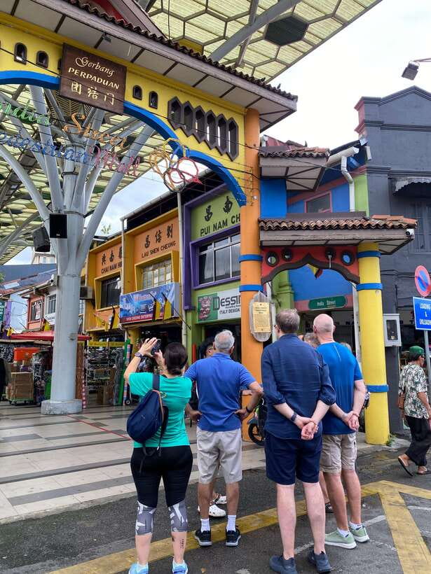Best of Kuching: Heritage & Kampong Bike Tour - Timing, Weather, and Small Practical Details