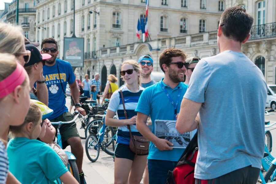 Best of Paris Bike Tour - Why a bike is a smart way to see central Paris