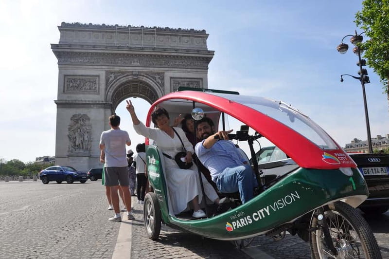 Best of Paris Private Rickshaw bike Tour with guide - Value, private groups, and who should book
