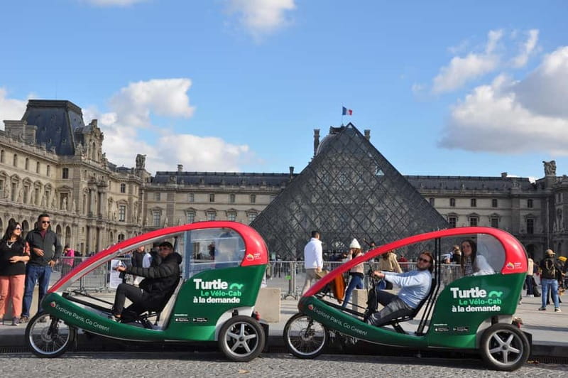 Best of Paris Private Rickshaw bike Tour with guide - From Trocadéro to the Arc de Triomphe