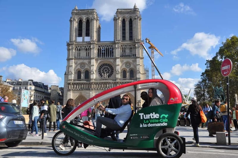 Best of Paris Private Rickshaw bike Tour with guide - Starting at the Louvre and entering central Paris