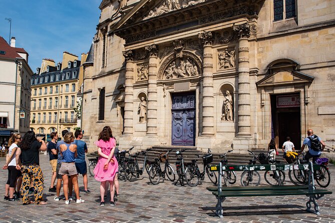 Best of Paris Small Group E-bike Guided tour (w/ optional Cruise) - Louvre, riverbanks, and Place de la Concorde