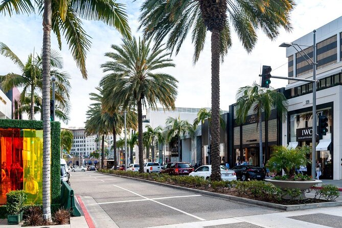 Beverly Hills Tour: Movie Star Homes and LA Sightseeing by E-Bike - Key points at a glance