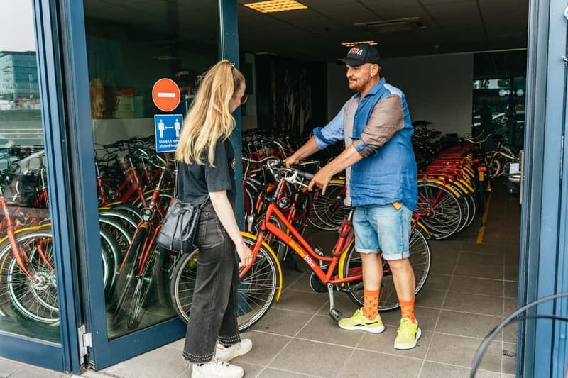 Big Bike tour Amsterdam - See all in 3 unforgettable hours - Leidseplein and a break in Vondelpark