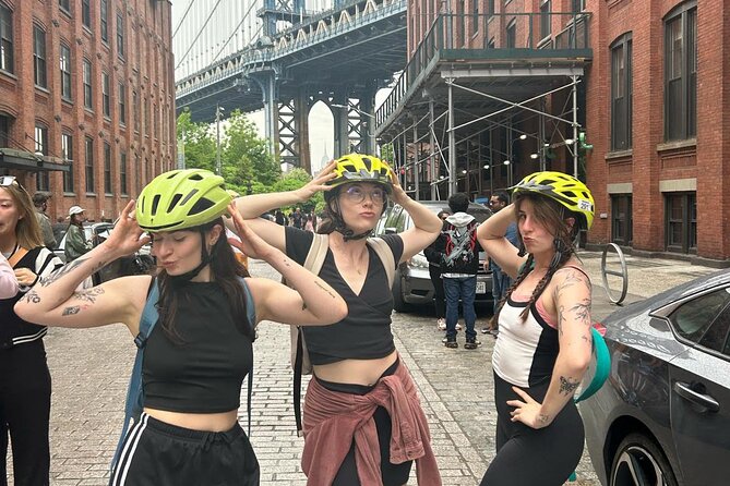 Bike Brooklyn NYC Like a Local by Original NYC - Greenpoint and a stop for food