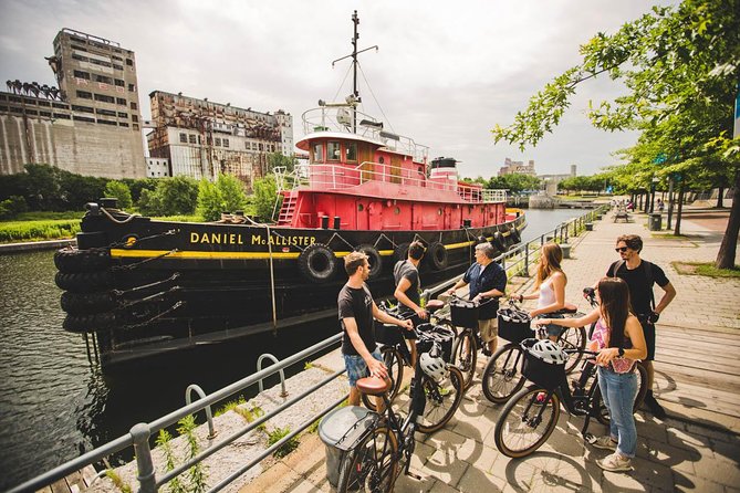 Bike / E-bike Tour : Downtown, Old Montreal, Waterfront by Fitz - Place des Arts and Montreal’s cultural center