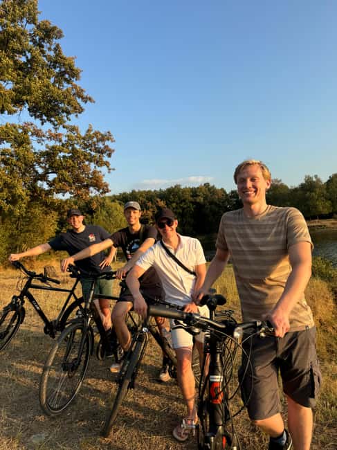 Bike or E-Bike Tour Tirana : Highlights & Grand Park Guided - Timing, weather, and comfort