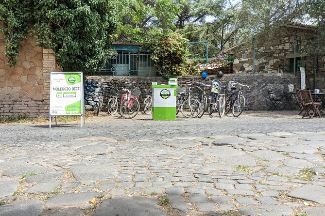 Bike Rental inside Appian Way Regional Park - Leaving Rome behind on the Appian Way