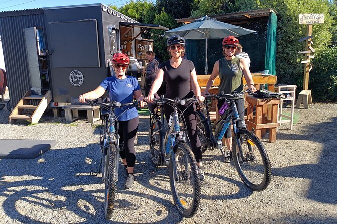 Bike the Wanaka and Hawea Trails - Starting in Wānaka and riding toward Lake Hawea