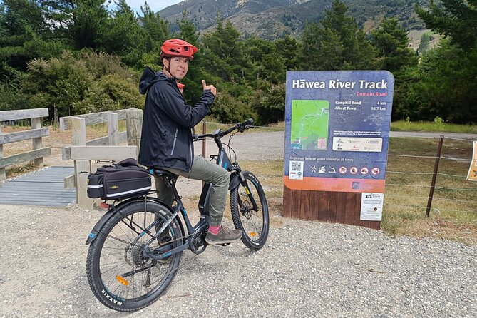 Bike the Wanaka and Hawea Trails - Swimming, photos, and weather on the trail