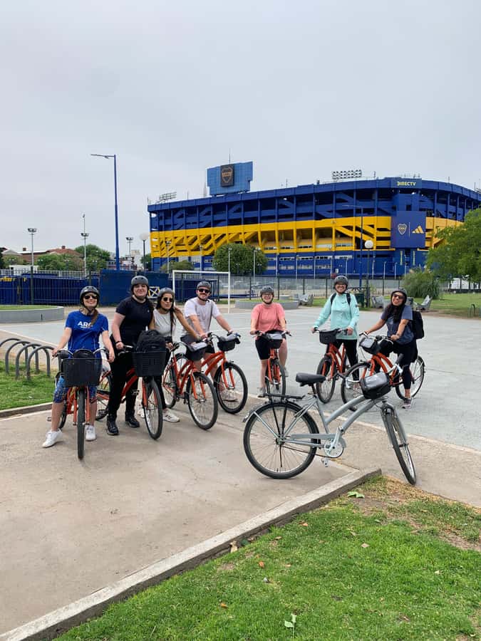 Bike Tour: Buenos Aires to the South (E-Bike) - Plaza de Mayo and Montserrat context