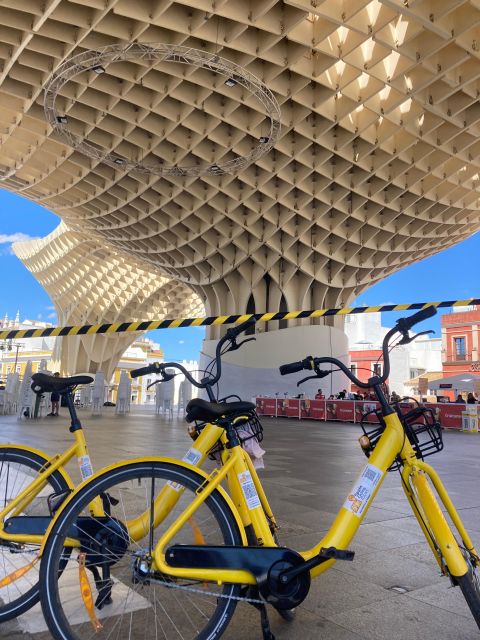 Bike Tour in Seville - Maria Luisa Park: open space and a cooler start