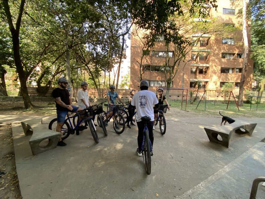 Bike Tour Medellin with Snacks and Local Beer - The snack, beer, or juice stop
