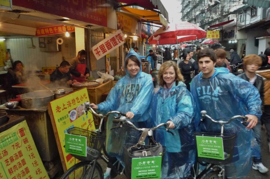 Biking Real Shanghai& Tea Tasting Experience - Fuxing Park and the city at play