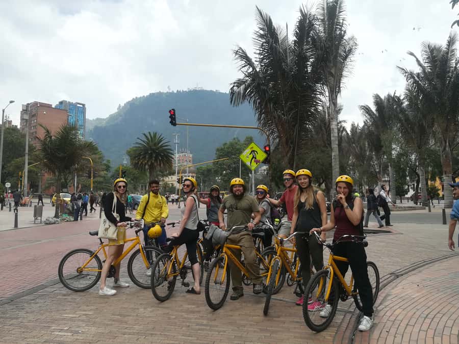 Bogotá: Shared Bike Tour - The bullring and Bogotá’s changing identity
