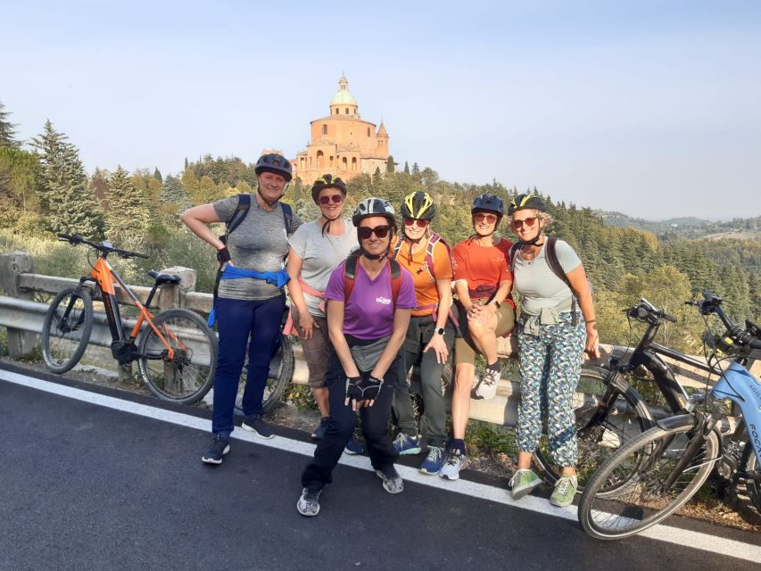 Bologna: E-Bike Guided Tour with Aperitivo - What the e-bike changes, and what it does not