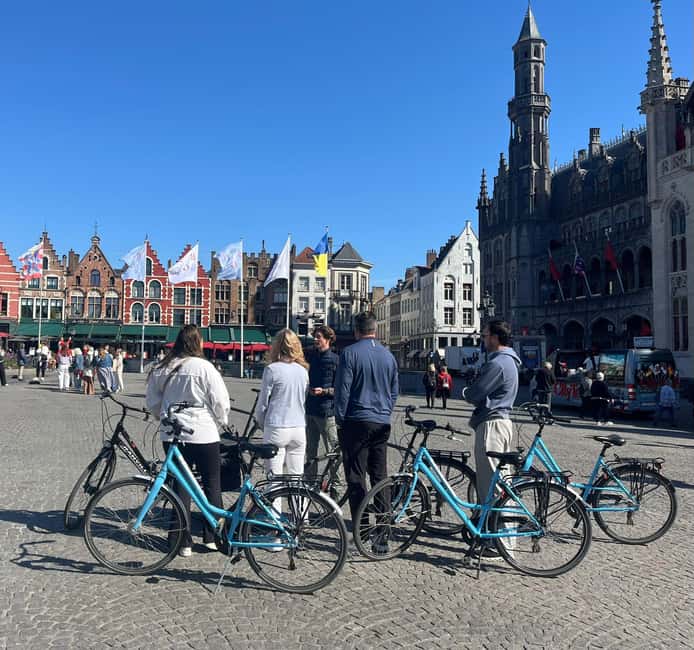 Bruges: Guided Bike Tour with a Local to Sights & Secrets - Canals, cobbles, and the practical rhythm of the ride